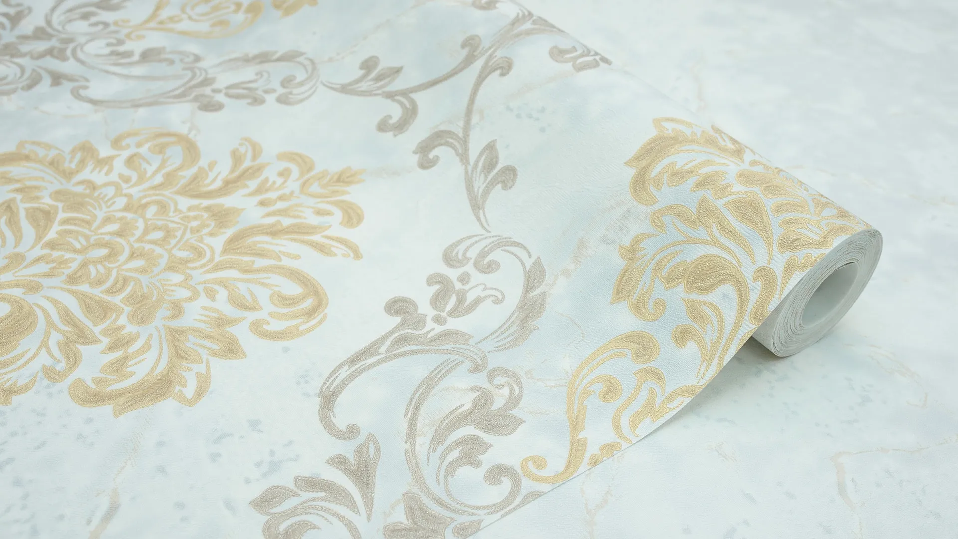 669235 (1,06)