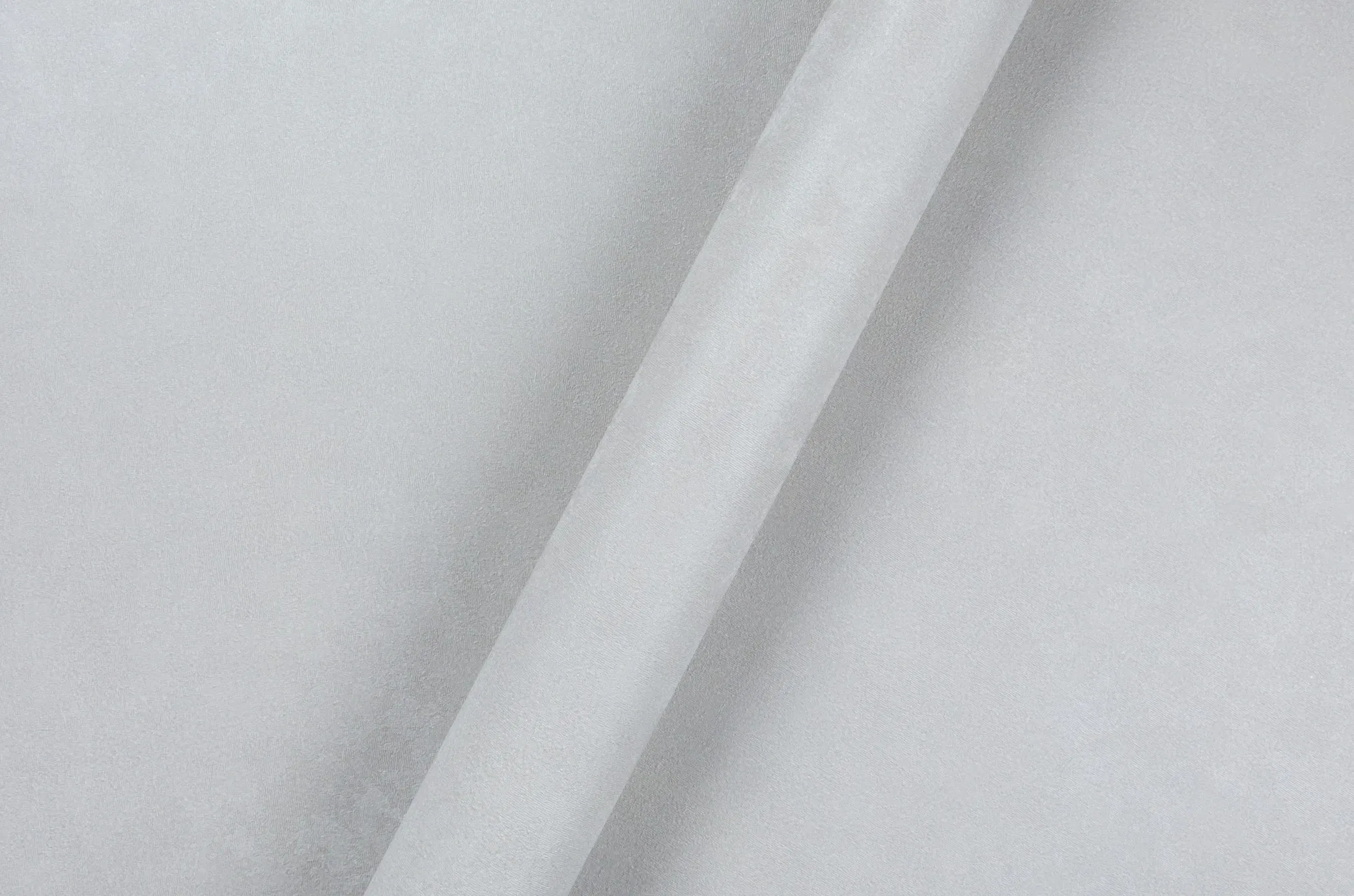 Cascad Wallpaper Collection – Soft Mineral Texture with Elegant Sheen | Art Vision Decor SHT-1663-05 Gray