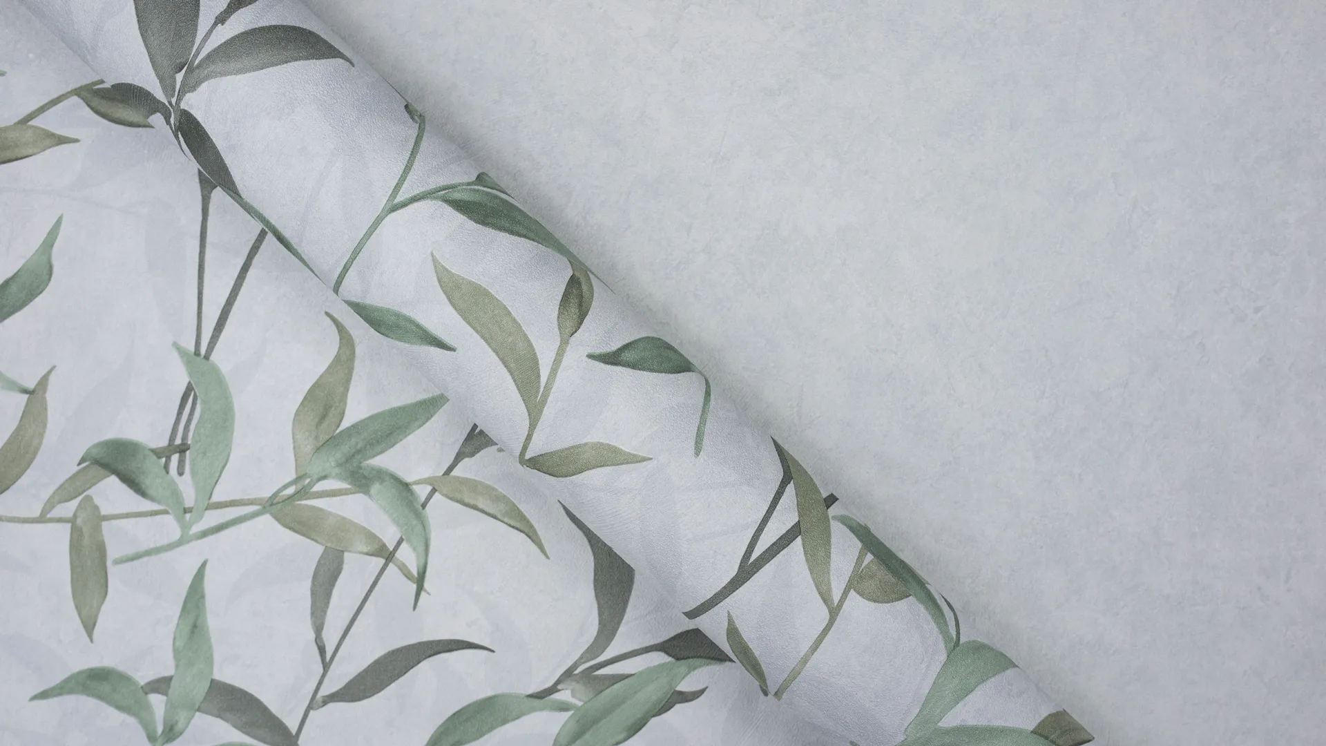 Wallpaper LIANA — the natural rhythm of serenity