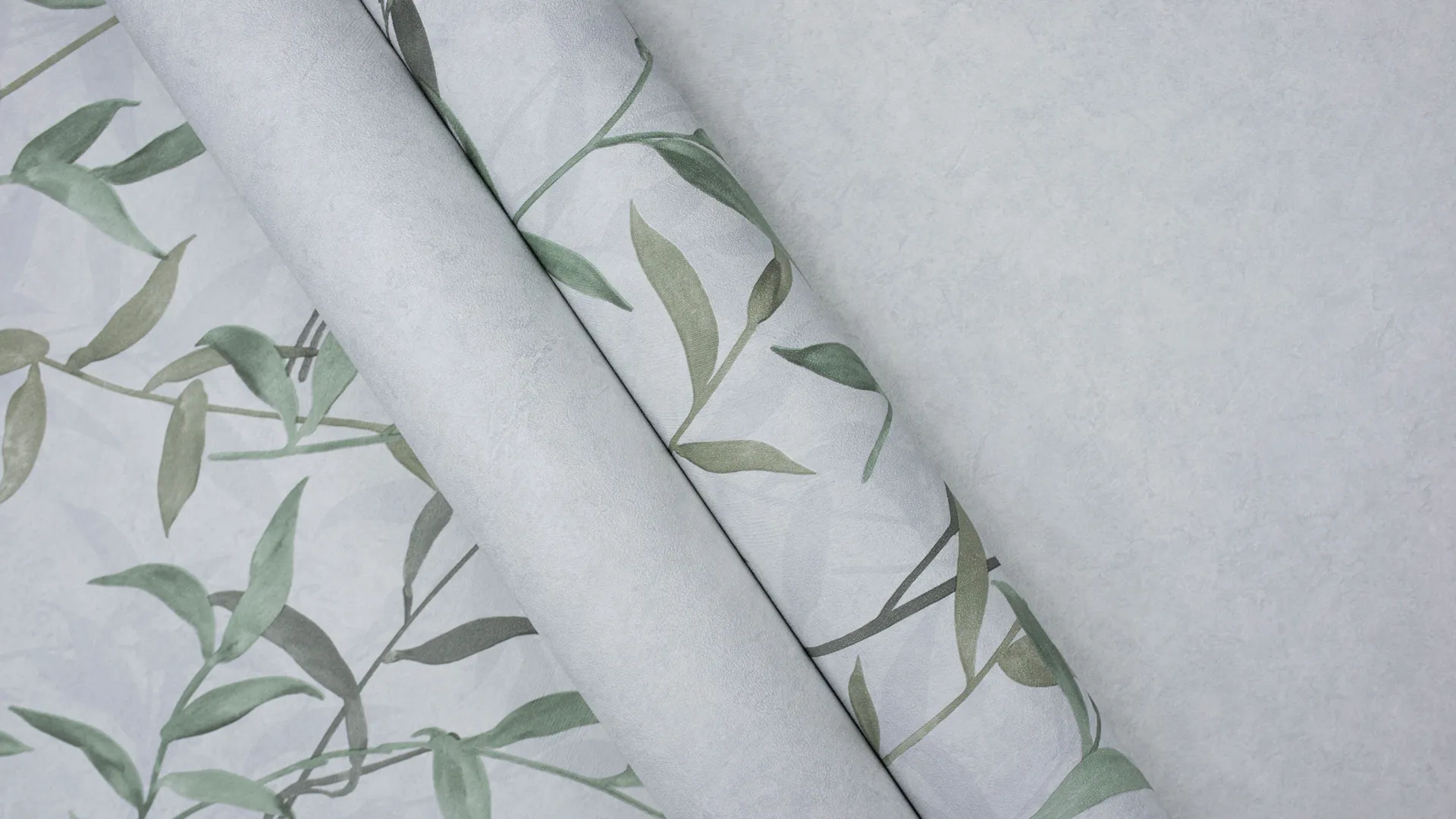 Wallpaper LIANA — the natural rhythm of serenity