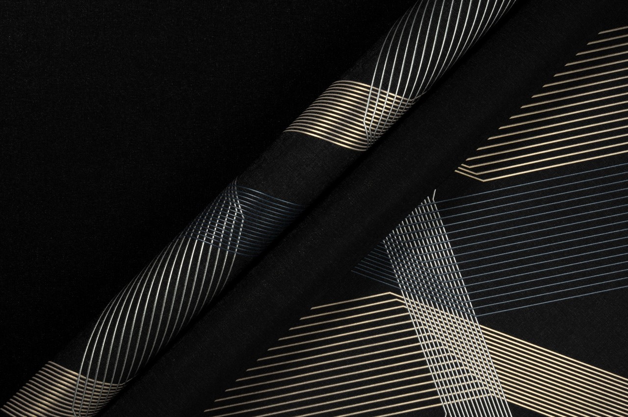 Hot Embossed wallpaper on Non-Woven Base Vinil Fringe TFSH 7-1431 Black 10,05 x 1,06 m