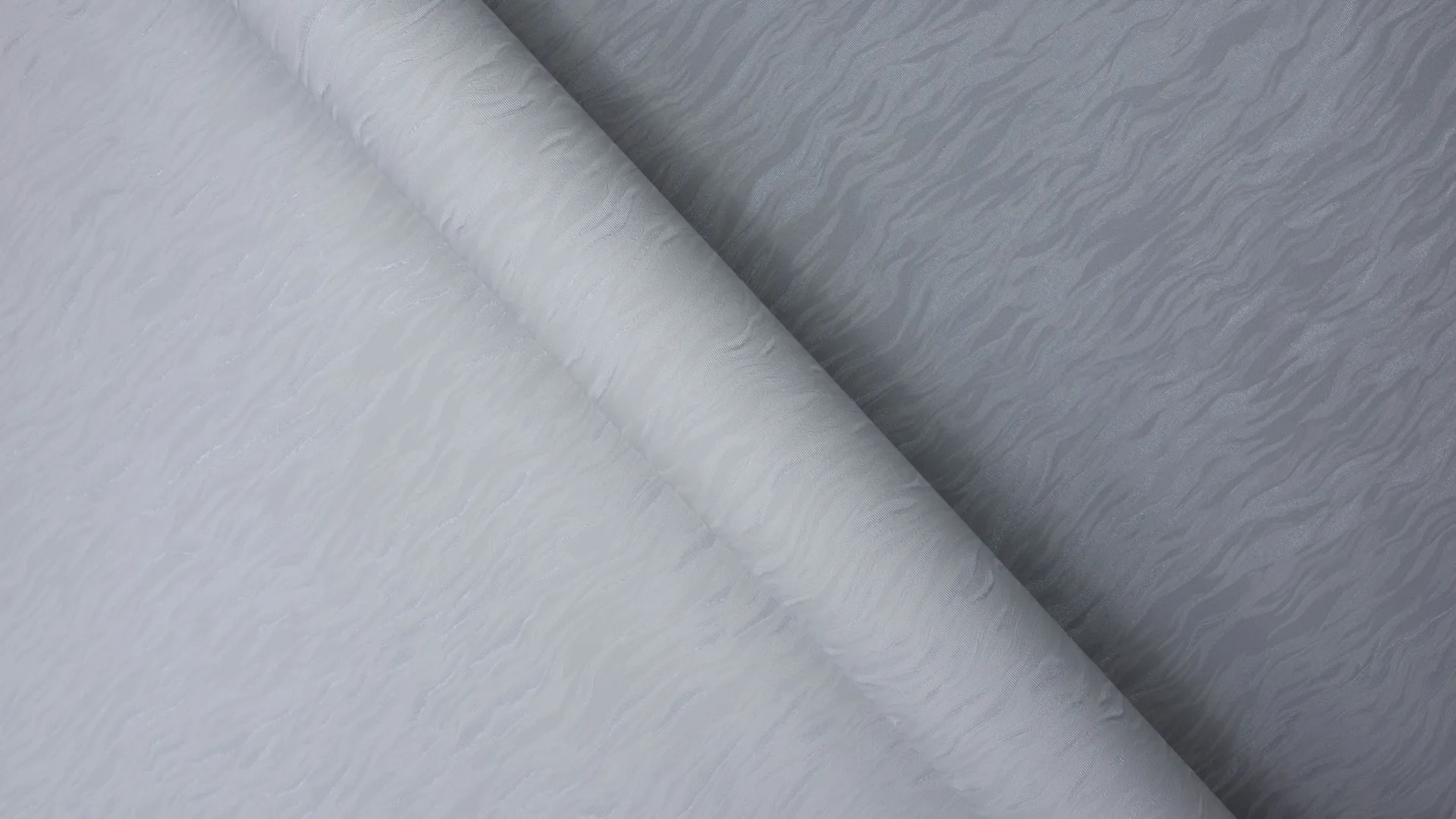 526729 (0,53) / 532720 (1,06)